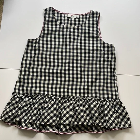 Vineyard Vines Top - Picture 1 of 4